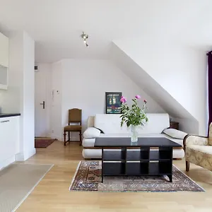 https://sopockie-apartamenty-apartament-malibu.sopothotels.com